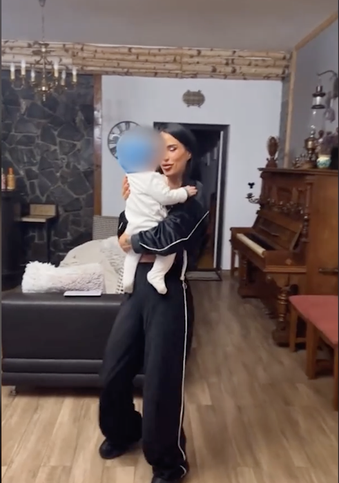 Cât de mare s-a făcut fiul Danielei Crudu. Dominic e adorabil!