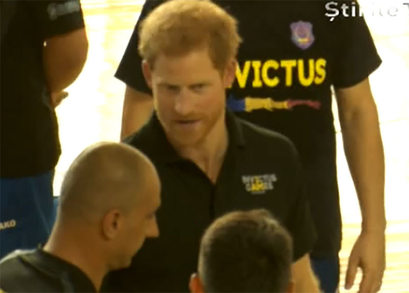 Surpriză pentru militarii români care participă la Jocurile Invictus. Prinţul Harry i-a vizitat la antrenament şi…
