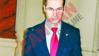 Cere reducerea pensiei alimentare