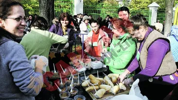 Asta-i culmea! Au refuzat sarmalele oferite de Biserica