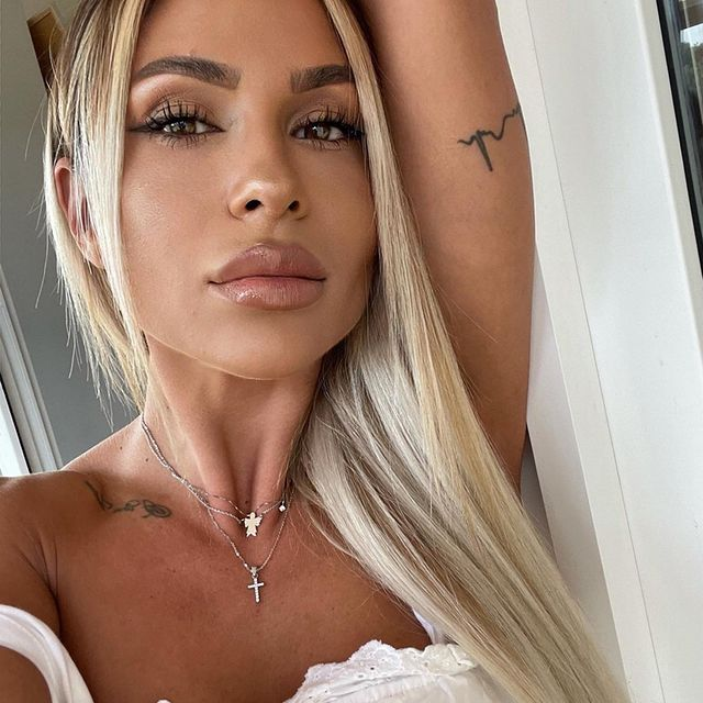 Ana Maria Cuzdrioreanu face furori pe social media
 / Sursă foto: Instagram