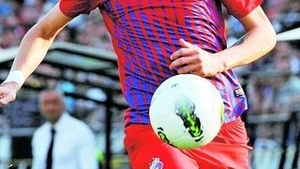 Asistenta TV si fotbalistul au ajuns la un pact. Cruduta are voie in club, "Nila" poate iesi cu colegii!