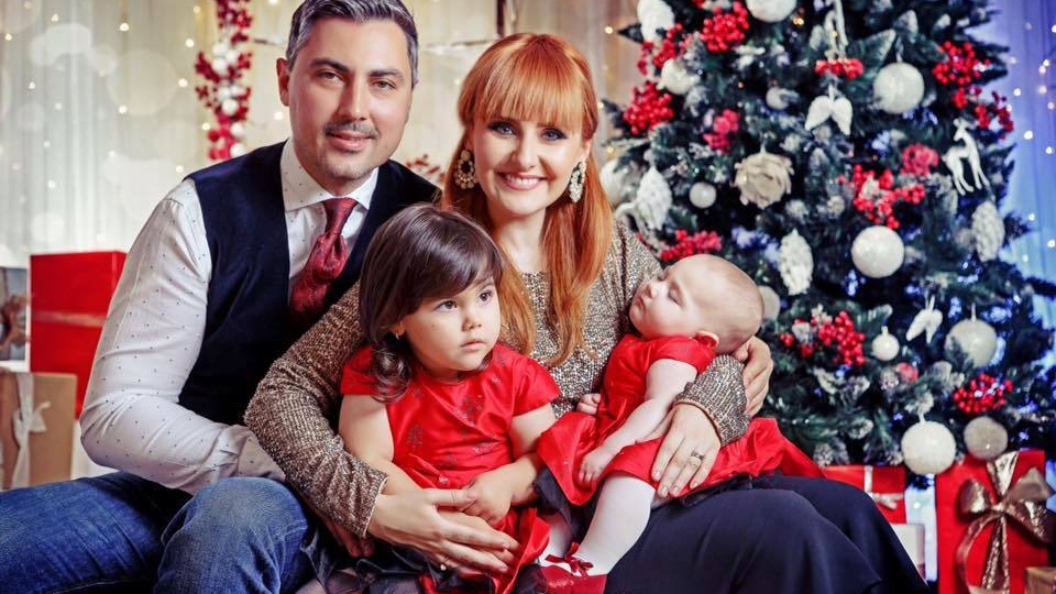 Alina Sorescu, imagine de colecţie cu fiicele ei! Artista a dezvăluit cea mai mare dorinţă pe care şi-a pus-o de Crăciun