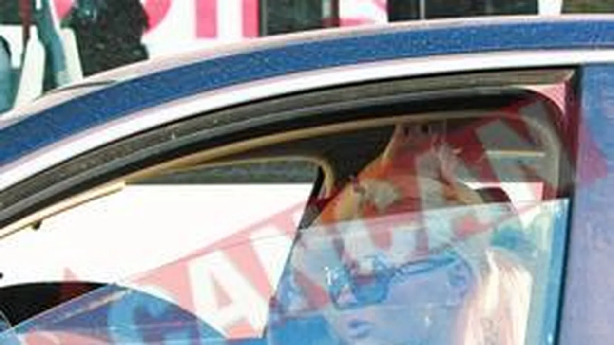 Delia a fost tractata din mijlocul strazii