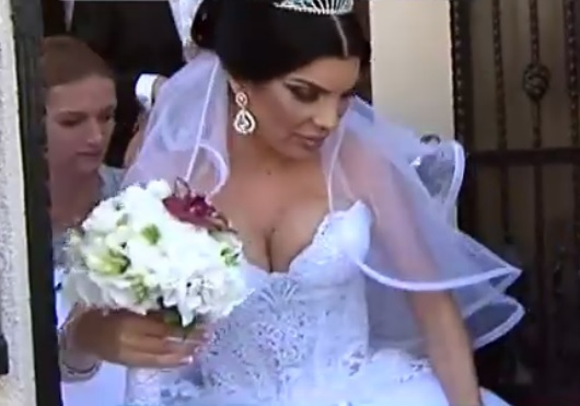 Primele imagini cu rochia de mireasă a ANDREEI TONCIU! Ce a declarat înainte să ajungă în faţa altarului!