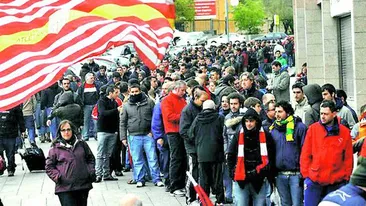Nebunie la Madrid si Bilbao pentru biletele finalei! Unii le-au luat dupa ore in ploaie, altii printr-o loterie televizata!