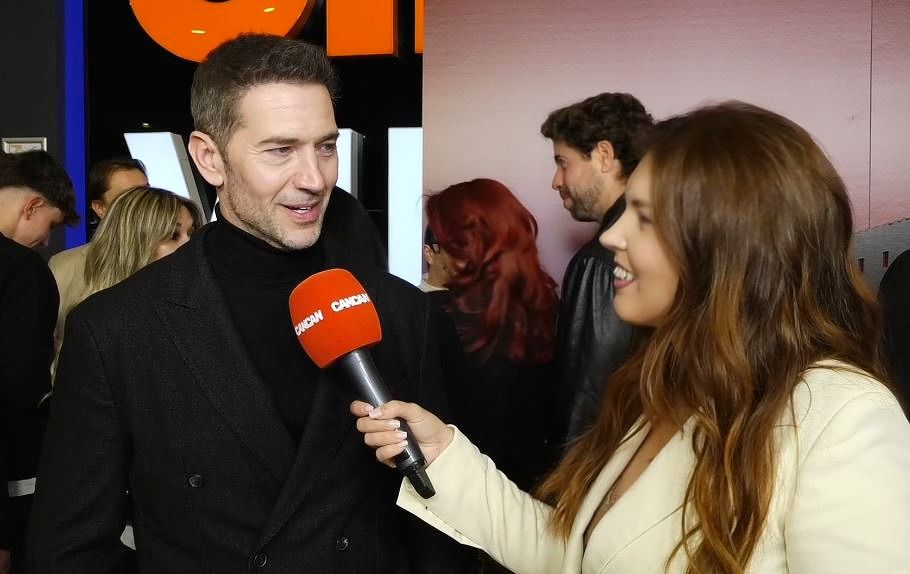 Colegul de platou al Emiliei Clarke ne dezvăluie cum a fost să colaboreze cu actorii și regizorii români