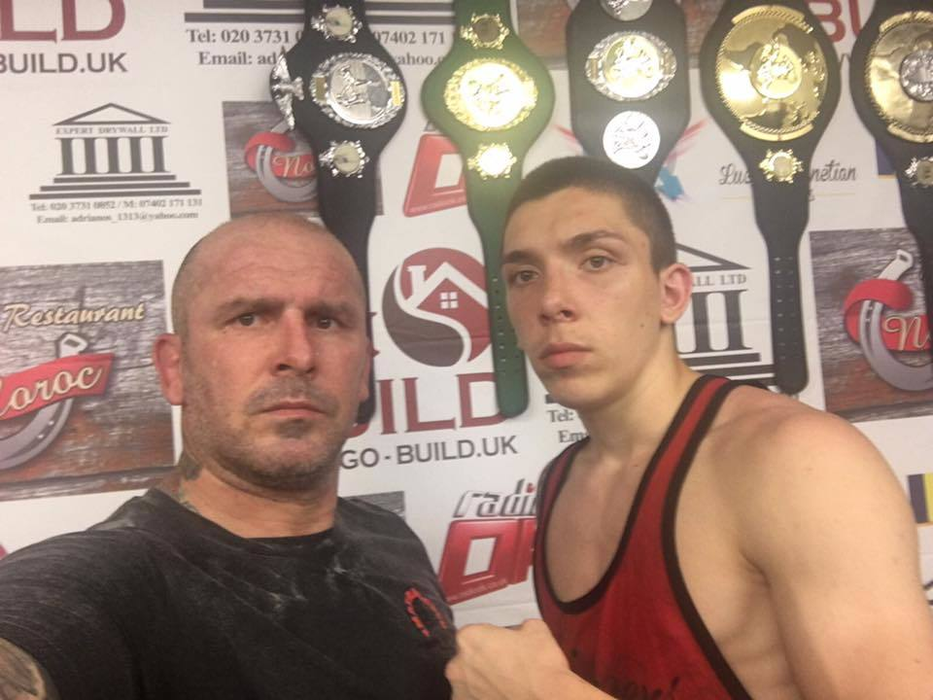 Fiul lui Zmărăndescu îşi moşteneşte tatăl! La 17 ani, a câştigat o centură în MMA