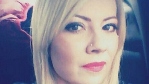 Nu si-au putut lua ochii de la mainile ei! Cum s-a prezentat Catinca Roman la un eveniment monden