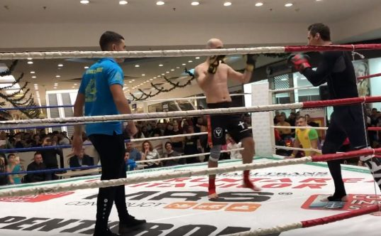 Tedi îl umilește pe Mircea Badea după ce l-a bătut în ring: „La vârsta lui…”
