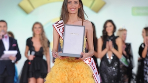 Miss Romania 2012 vine din Constanta si are 17 ani! Maria Iacob a excelat la toate probele serii