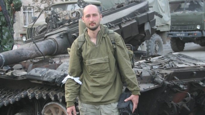 Jurnalistul rus Arkady Babchenko este în viață! Bărbatul și-a înscenat moartea. Nici măcar soția nu a știut adevărul