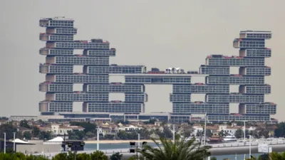 GALERIE FOTO Cum arată în interior cel mai nou hotel de lux construit în Dubai. Unul din apartamente costă 100.000 de dolari pe noapte