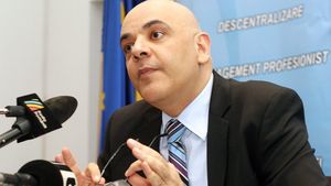 Reacția lui Raed Arafat după apariția noilor imagini din Colectiv: " Nu știu ce greșeli am comis în prima noapte”