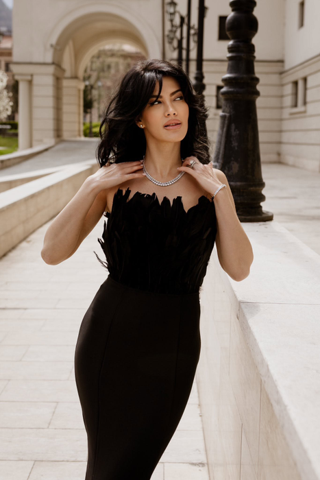 titlu

ChatGPT said:
Andreea Dell’Uomo, coșmar la Opera Brașov! Mezzosoprana acuză că este hărțuită de o colegă