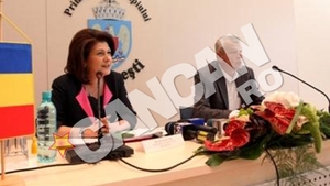 Sorin Oprescu si Rovana Plumb au semnat un protocol de finantare privind amenajarea Dambovitei