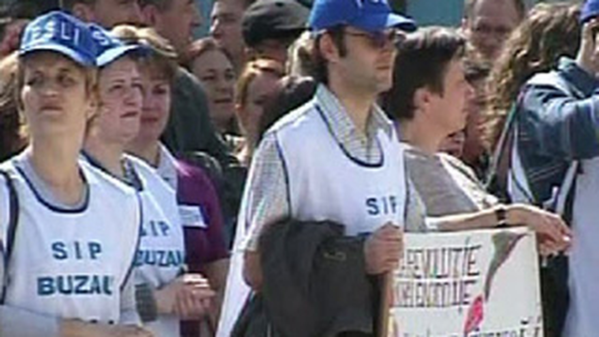 Proteste ale profesorilor in marile orase ale tarii! Sute de dascali au iesit in strada!