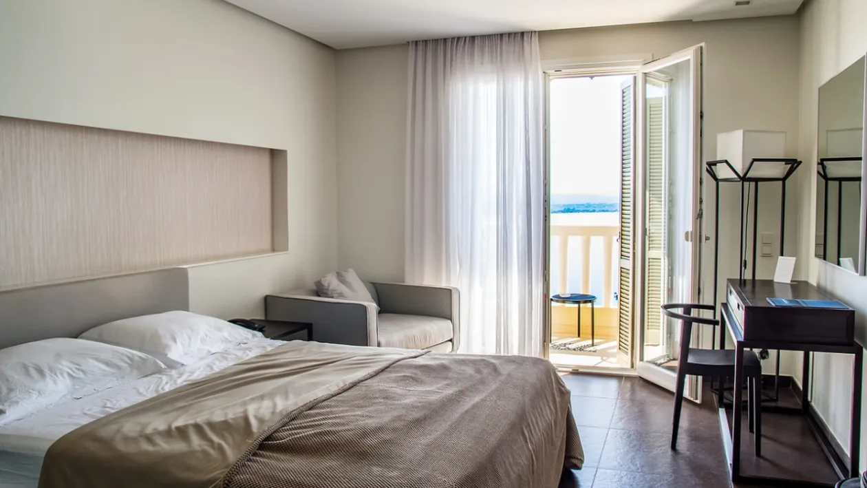 Vacanța în Italia a devenit un coșmar pentru 2 români. Pe ce au dat 638 de euro: „Scurgere care iese de sub picioarele noastre”