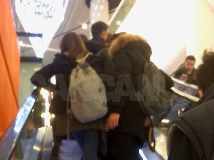 Împăcarea cu tatăl ei s-a lăsat cu schimbări majore: s-a ”rupt” de anturaj şi a renunţat la vechiul iubit. Primele imagini cu noul ”ginere” al lui Boureanu!