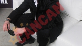 A incercat sa-i impace