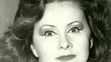 Stela Popescu a avut o viata amoroasa tumultuoasa! Si-a inselat primul sot cu marea ei iubire. Al doilea barbat i-a dat viata peste cap