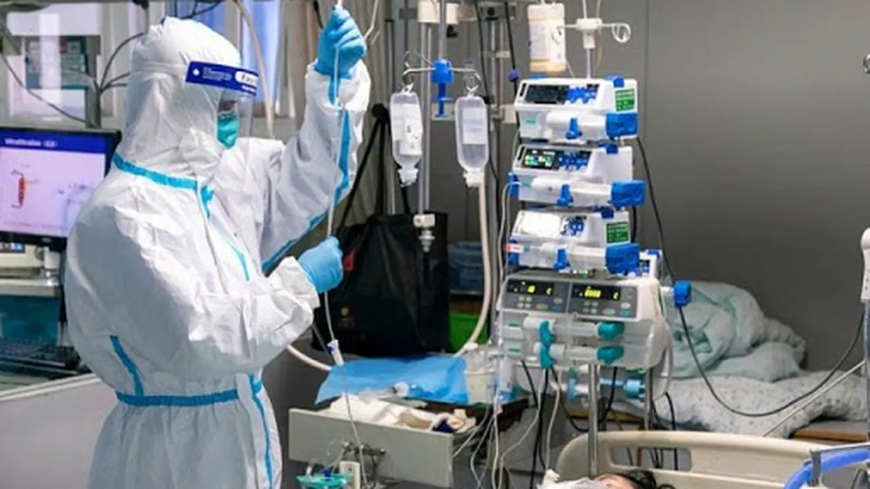 Mesajul cutremurător al unui medic din linia I: ”Vom muri pe capete, dar voi ne puteți ajuta”