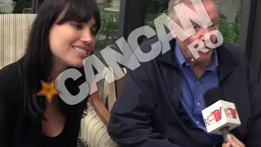 Filmeaza impreuna o pelicula despre vampiri! Tatal Angelinei Jolie isi compara fiica cu Alina Puscau! Jon Voigh: Am impresia uneori ca suntem rude!