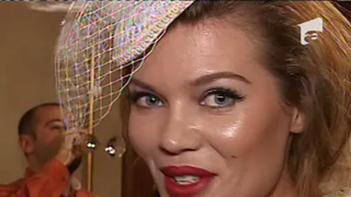 VIDEO Gina Pistol l-a suparat pe Mos Nicolae? Vedeta nu a primit nimic in ghetute, desi a fost cuminte!