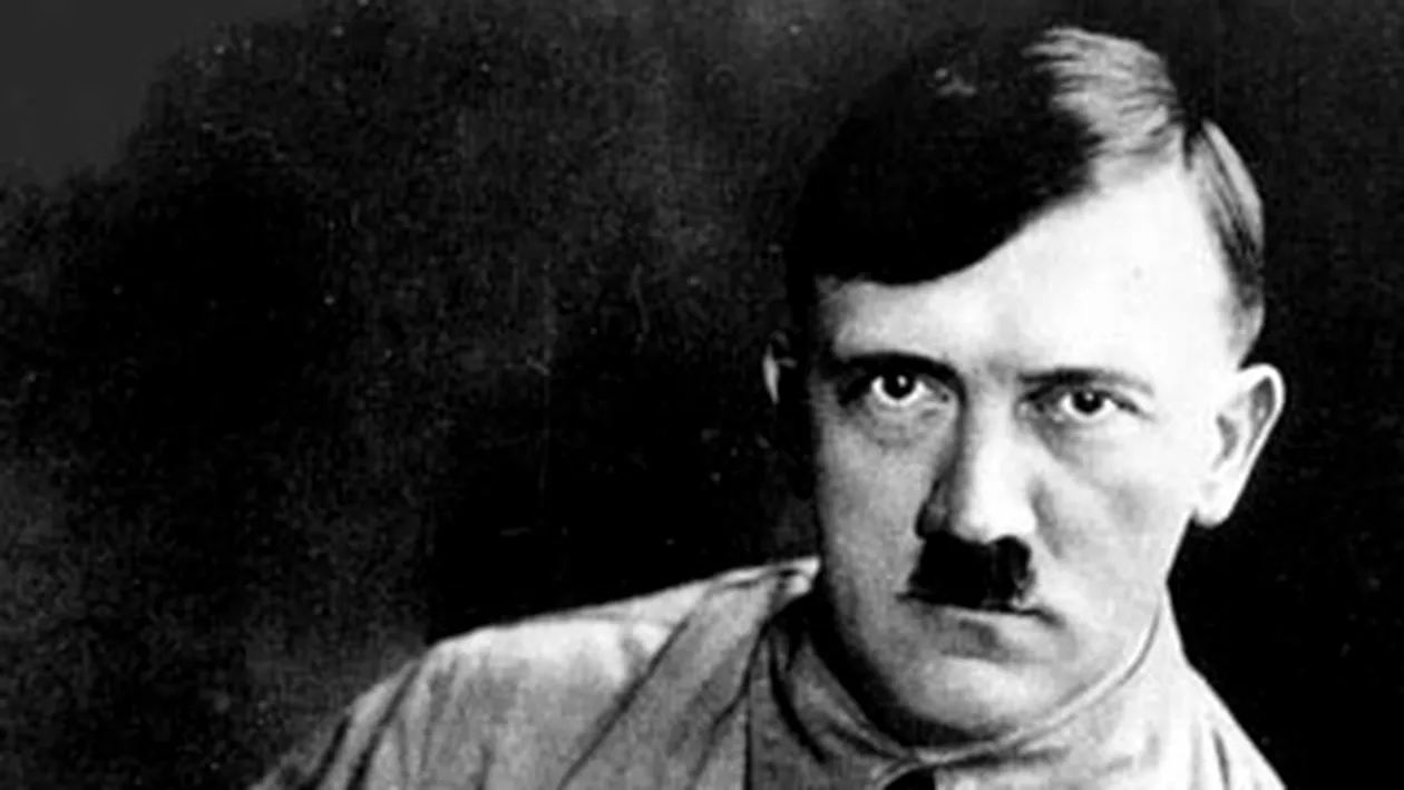 Sase luni de inchisoare pentru ca i-a sunat telefonul... cu vocea lui Adolf Hitler!