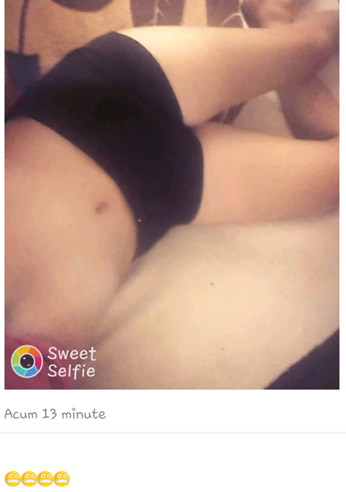 Poză de la convorbirile de pe Facebook dintre profesor şi eleva cu care ar avea o relaţie de mai bine de doi ani