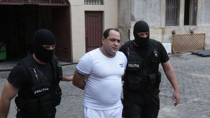 Hotii care i-au furat masina lui Gigi Becali, pedepsiti crunt! Gasca lui Sandu Geamanu, 53 de ani de inchisoare!