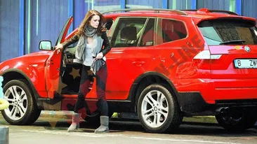 Raluca Lazarut conduce o masina de 43.000 de euro