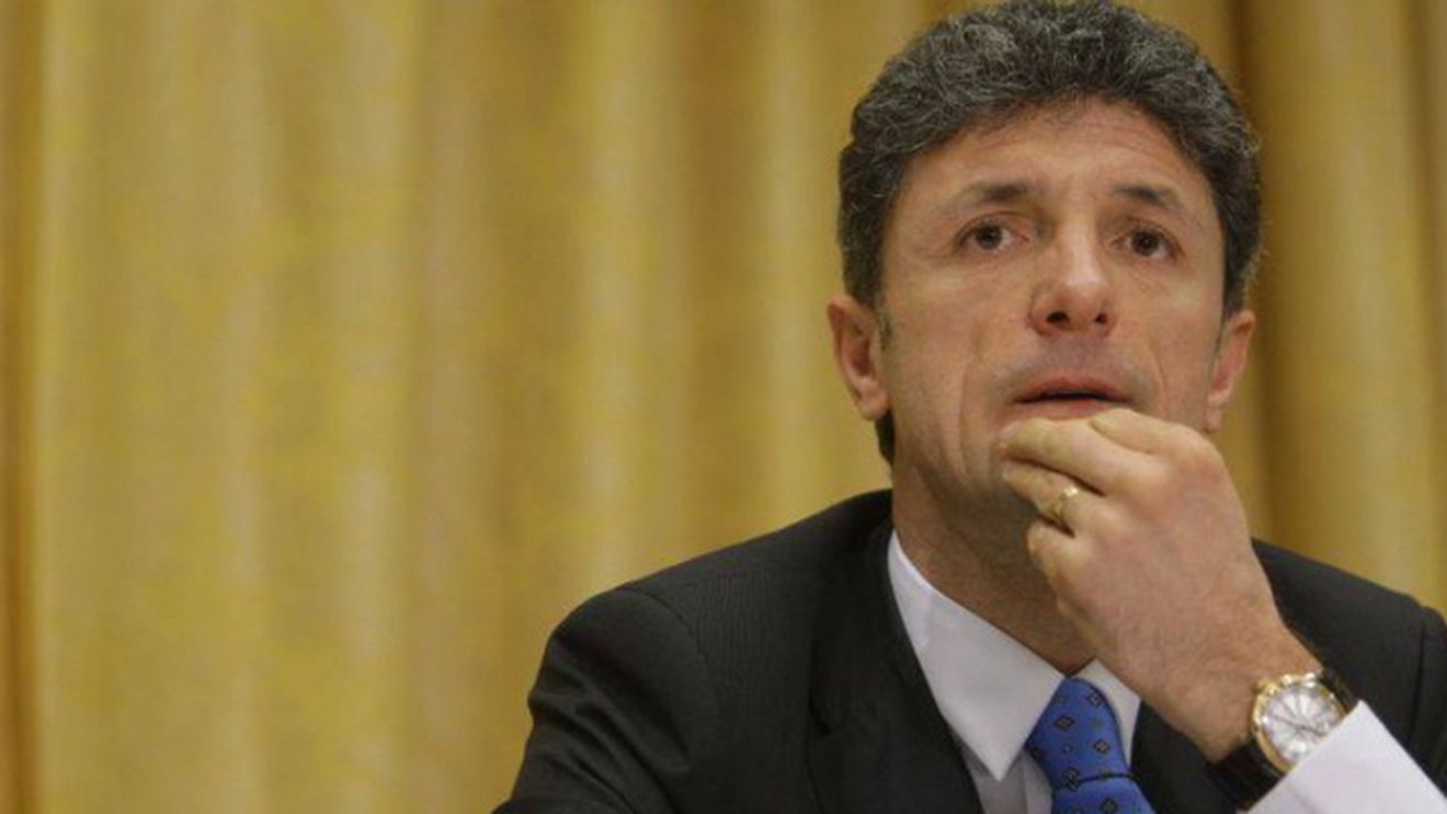 Mesajul EMOTIONANT al tatalui lui Gica Popescu: "Trebuie sa ne gandim ce a facut pentru Romania" Ce au facut azi fiica si sotia sa