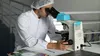 Cercetătorii avertizează! Substanța pe care o consumăm zilnic contribuie la dezvoltarea Alzheimerului