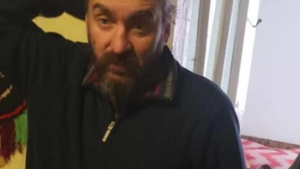 Bărbat din Brăila, dispărut fără urmă din spital. Familia este disperată. ”I-a găsit bluza agățată într-un pom”