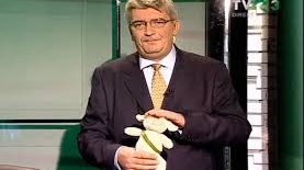 Pufulica loveste din nou! O noua gafa inadmisibila pentru TVR3: a difuzat un colind antisemit!