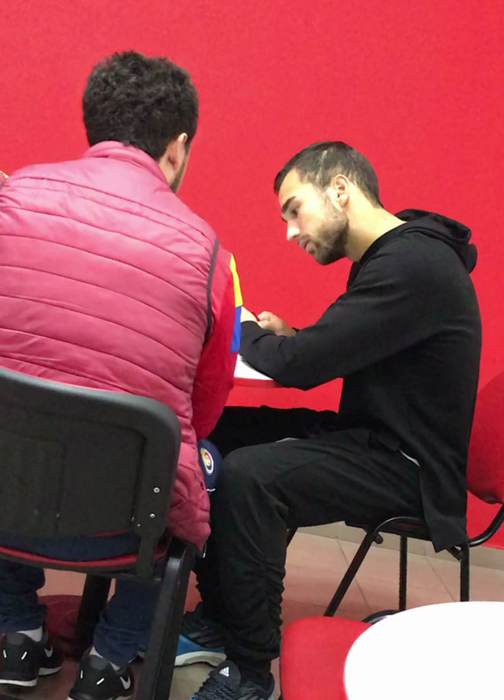 Alex Iordănescu joacă la pariuri, deşi FRF îi interzice acest lucru