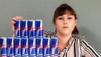 „Avea ficatul unui alcoolic!“ Cum arăta această tânără, după ce a băut 20 de doze de Red Bull, ani la rând!