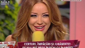 VIDEO Moment fabulos la CancanTV - Bianca si Bote fata in fata! El s-a dat la ea in draci, iar ea s-a fastacit ca o adolescenta "El imi da mereu mesaje cu 'te vei intoarce'!"