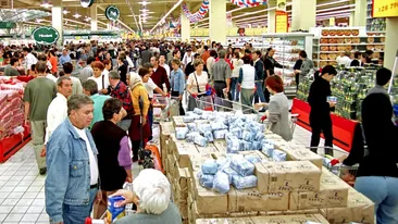 Surpriză! Câți bani dau românii pe mâncare în fiecare lună