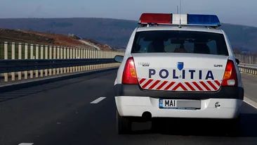 Barbat prins de politisti cand conducea cu 238 de kilometri la ora, pe Autostrada Transilvania! Ce amenda a primit