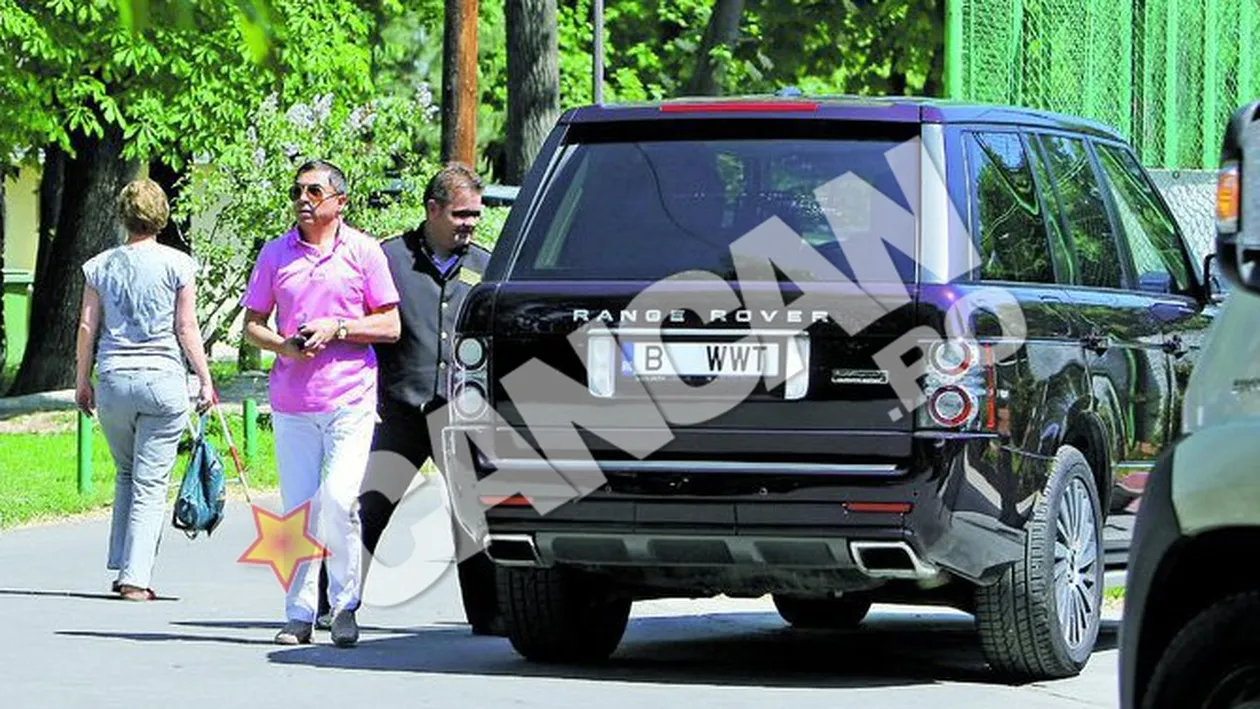 Nea Vasile are o relatie apropiata cu fiul sau! Turcii au dat navala la restaurant