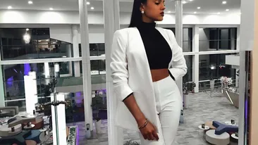 CARMEN MINUNE a spus în direct cum a petrecut după ce şi-a aflat rezultatele de la BAC: „Lipsesc...“