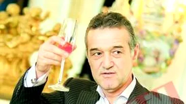 Becali lasa Steaua pe mainile lui Vama si Bergodi