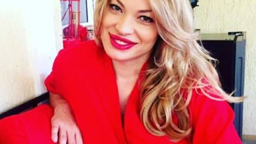 Băieţelul VALENTINEI PELINEL seamănă cu... S-a spus asta la o zi după ce CRISTI BORCEA a divorţat de ALINA VIDICAN