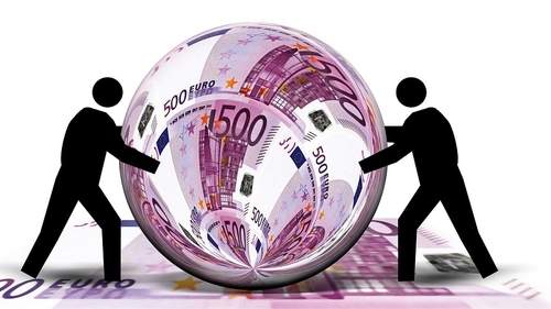 Curs valutar 19 iunie 2019. Euro o ia din nou la “deal”. Câți lei costă azi moneda europeană