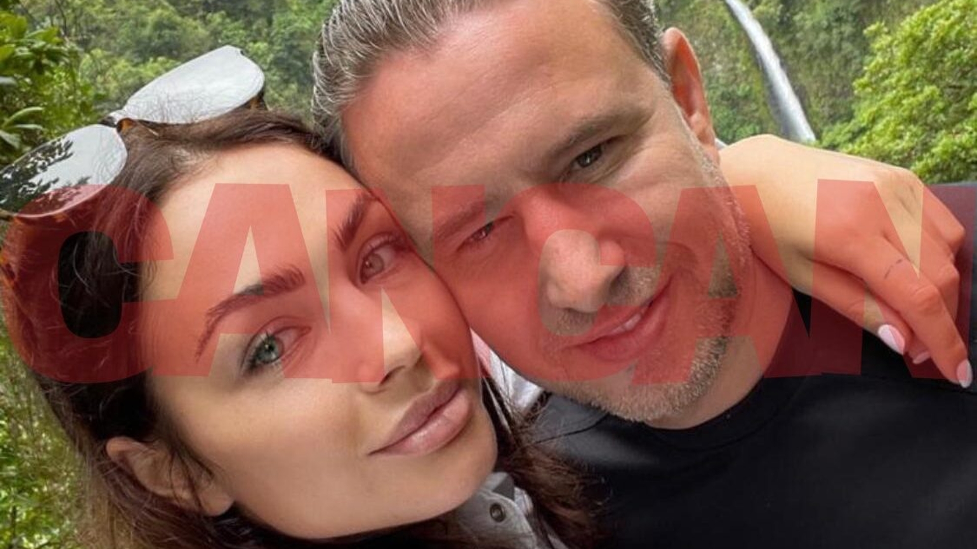 Ce părere are familia Corinei Caciuc despre relaţia cu Laurenţiu Reghecampf? S-a aflat acum tot, după ce a rămas însărcinată
