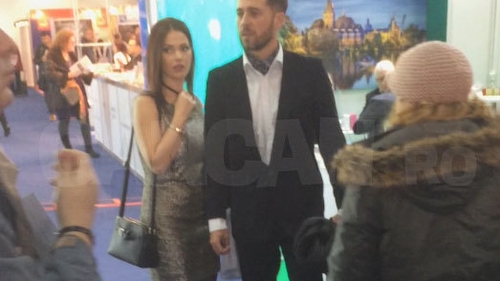 Deea Maxer, cea mai sexy prezenţă la un eveniment monden. A tăiat răsuflarea tuturor!