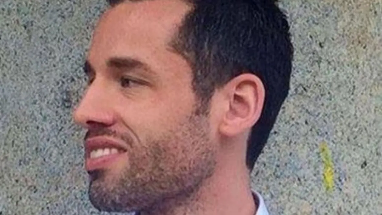 A cunoscut un student la Medicină pe Tinder și a făcut amor cu el. A doua zi, femeia s-a dus urgent la Poliție. Ce i-a făcut tânărul în dormitor