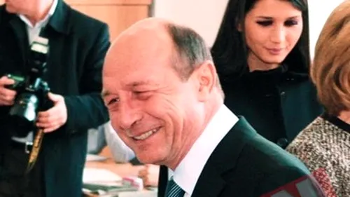 Meci Basescu - Geoana in turul doi